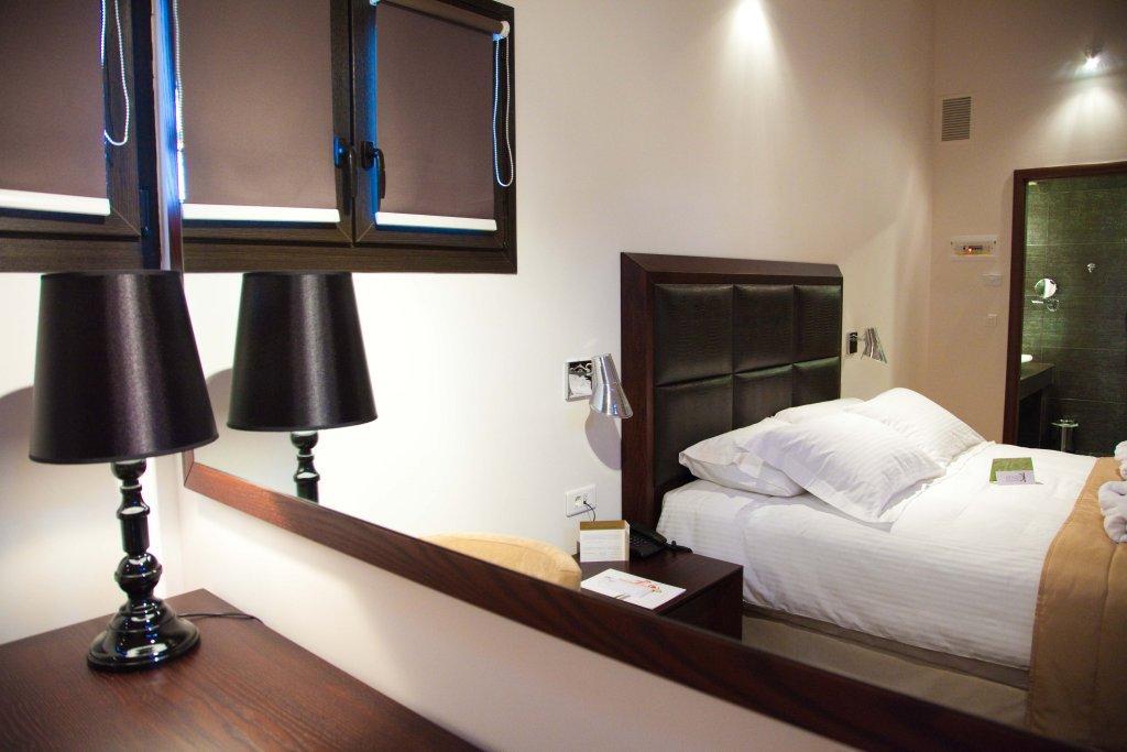 Kalavrita Canyon Hotel & Spa Eksteriør billede